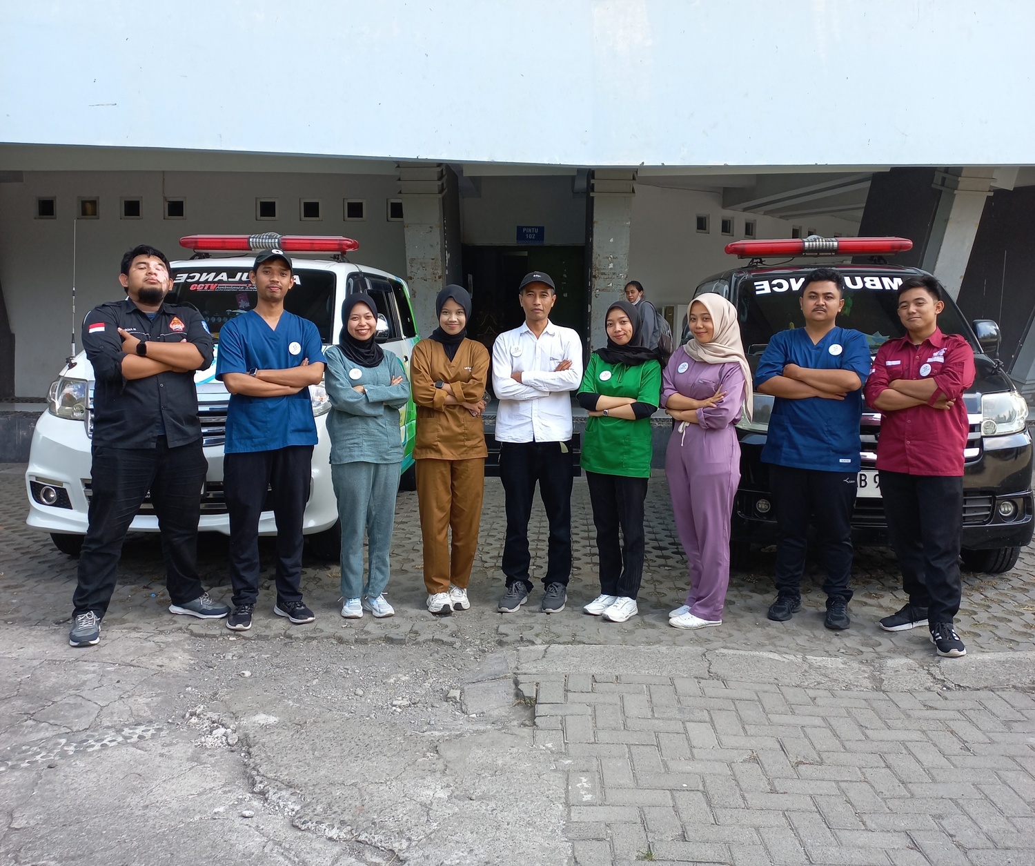 tentang kami