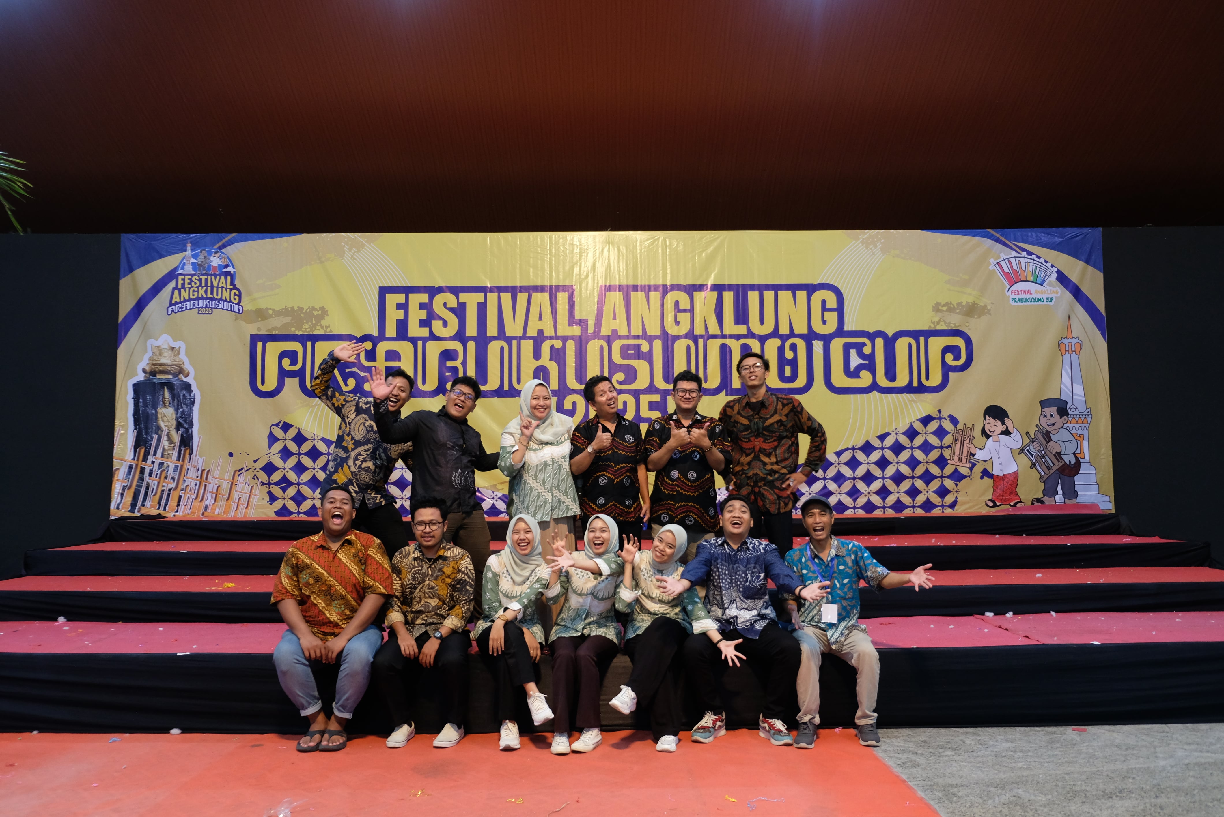 tentang kami